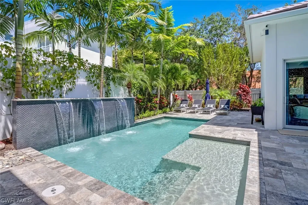 9261 Mercato Way Naples FL 34108