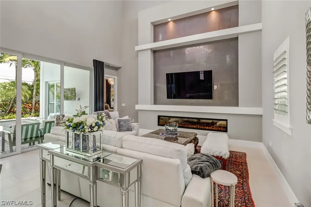 9261 Mercato Way Naples FL 34108