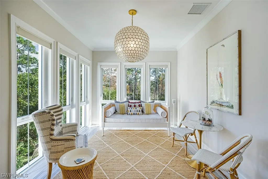 Naples FL, 6552 Dominica Drive, Unit 201