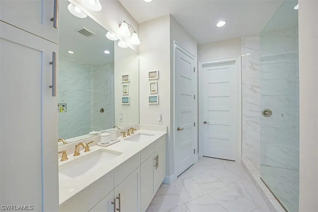 6552 Dominica Drive Naples FL 34113