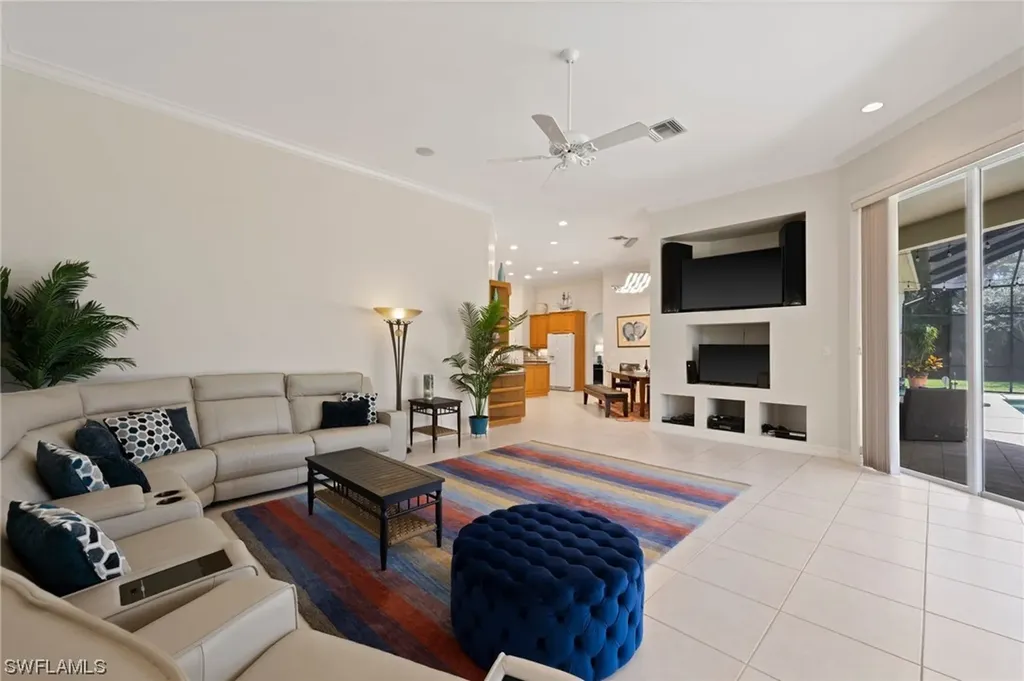 1903 Empress Court Naples FL 34110