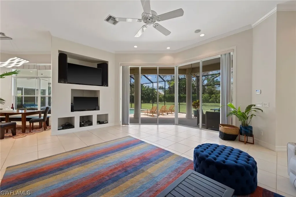 1903 Empress Court Naples FL 34110