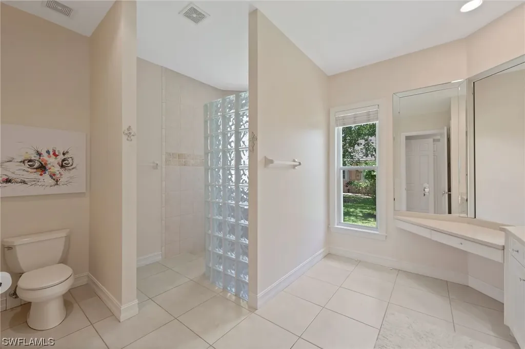 1903 Empress Court Naples FL 34110