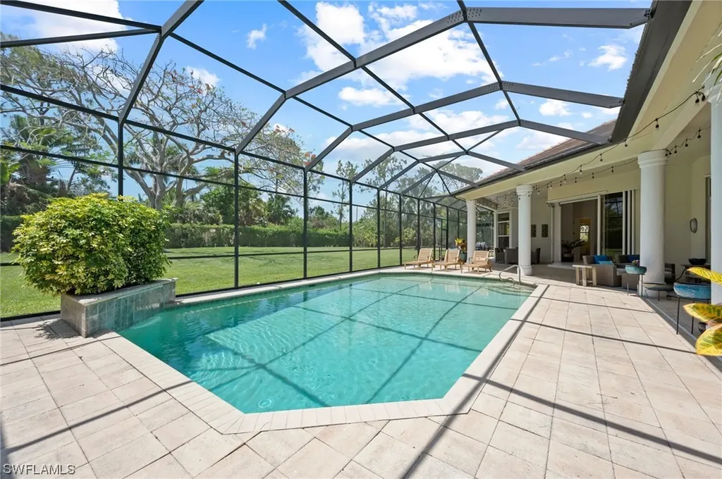 1903 Empress Court Naples FL 34110