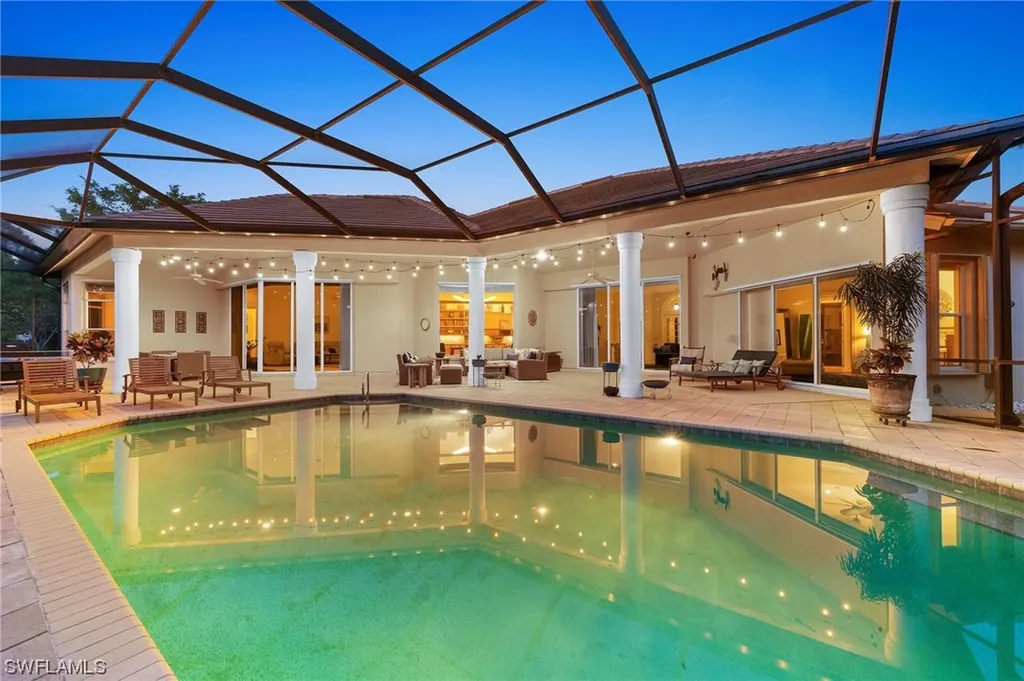 1903 Empress Court Naples FL 34110