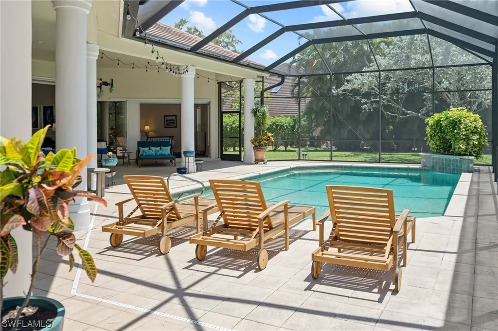 1903 Empress Court Naples FL 34110