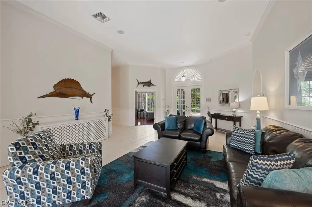 1903 Empress Court Naples FL 34110