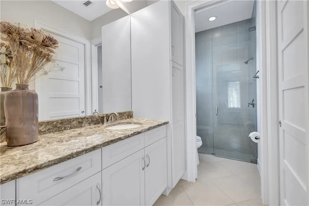 5719 Clarendon Drive Naples FL 34113