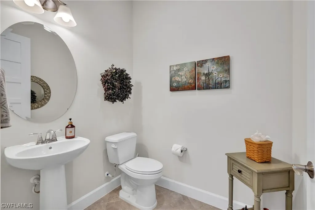 5719 Clarendon Drive Naples FL 34113