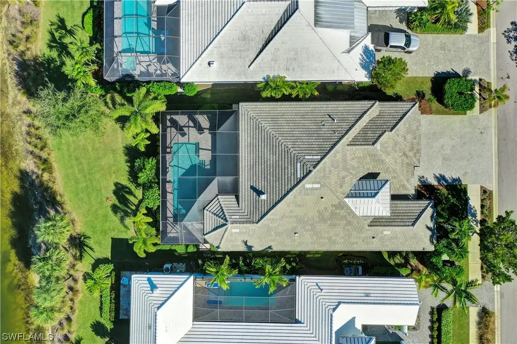 5719 Clarendon Drive Naples FL 34113