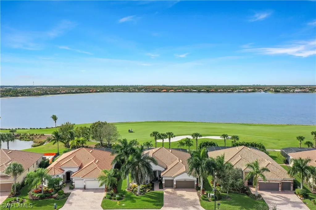 8985 Quarry Drive Naples FL 34120