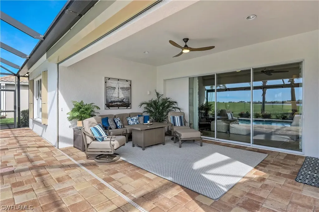 8985 Quarry Drive Naples FL 34120