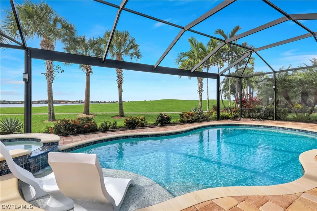 8985 Quarry Drive Naples FL 34120