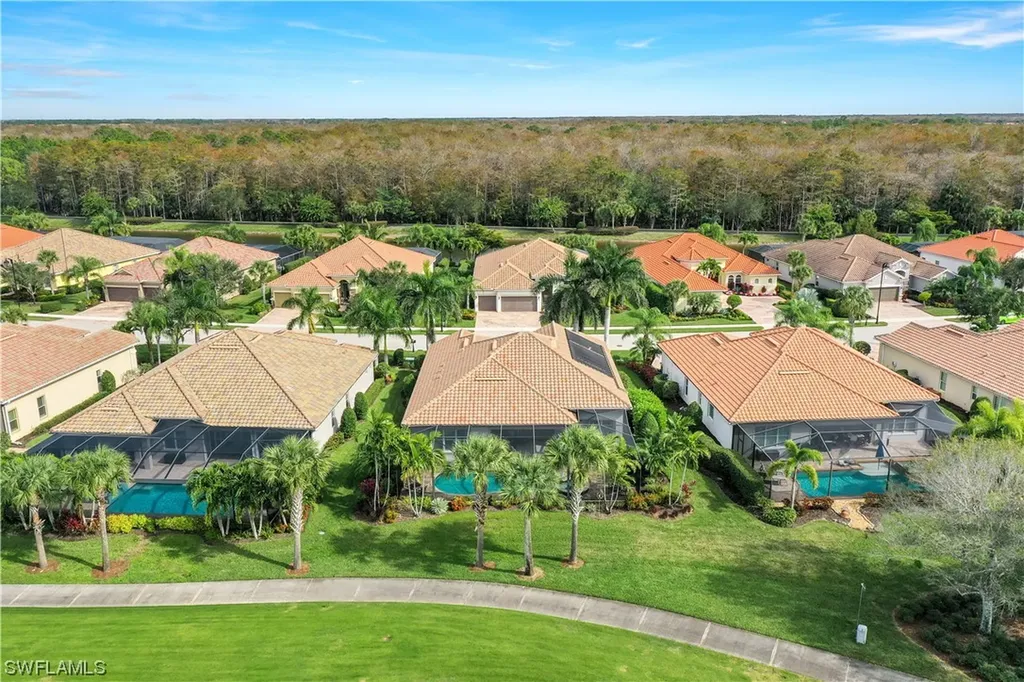 8985 Quarry Drive Naples FL 34120