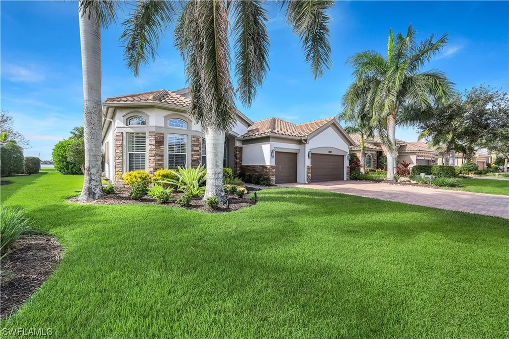 8985 Quarry Drive Naples FL 34120