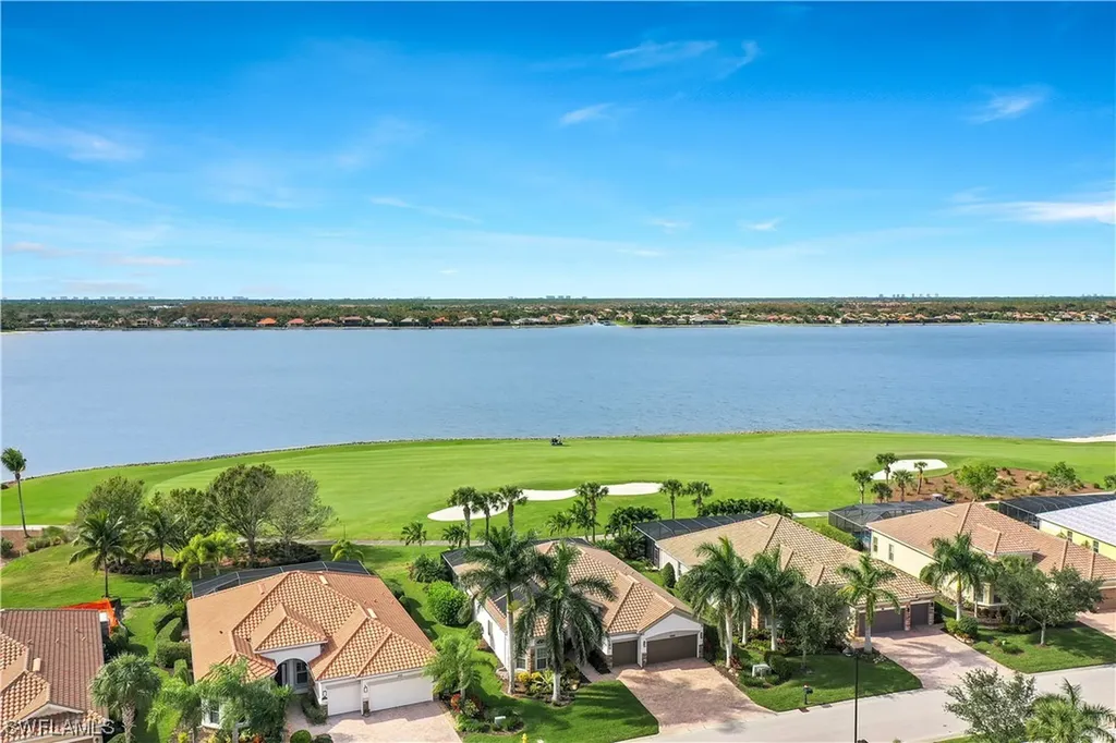 8985 Quarry Drive Naples FL 34120