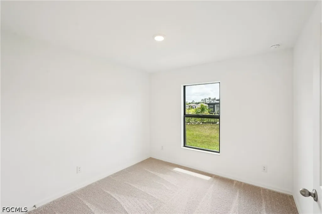 861 Gen D Macarthur Avenue Labelle FL 33935