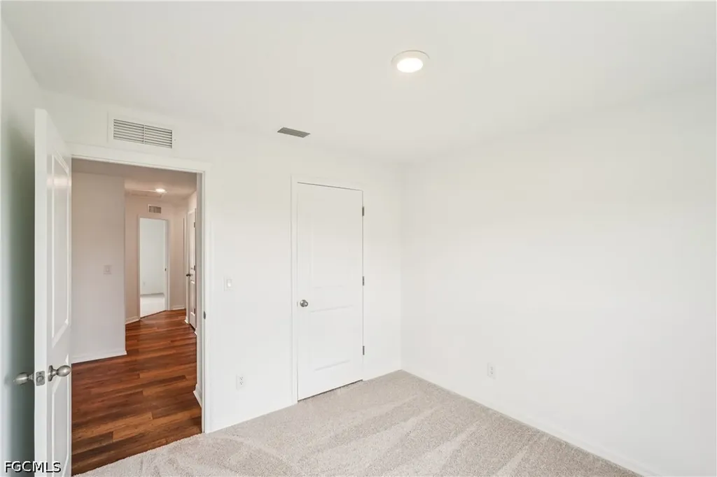 861 Gen D Macarthur Avenue Labelle FL 33935