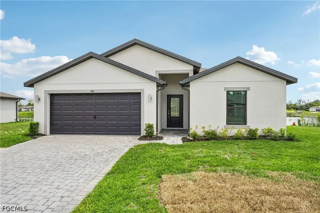 861 Gen D Macarthur Avenue Labelle FL 33935