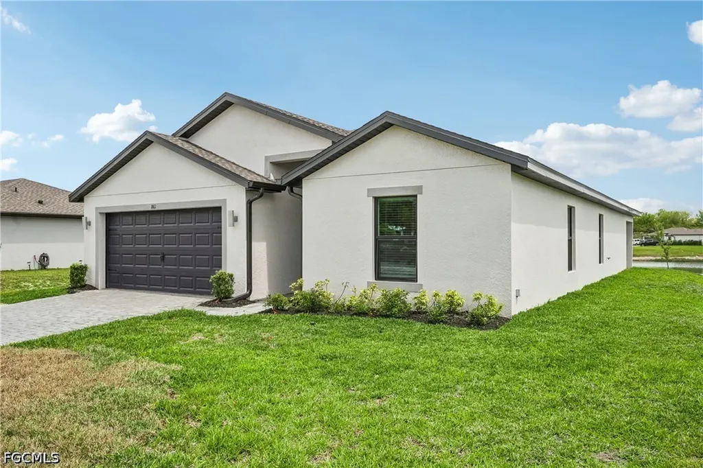 861 Gen D Macarthur Avenue Labelle FL 33935