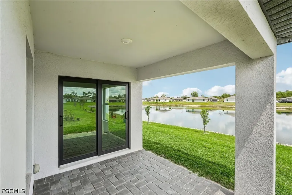 861 Gen D Macarthur Avenue Labelle FL 33935