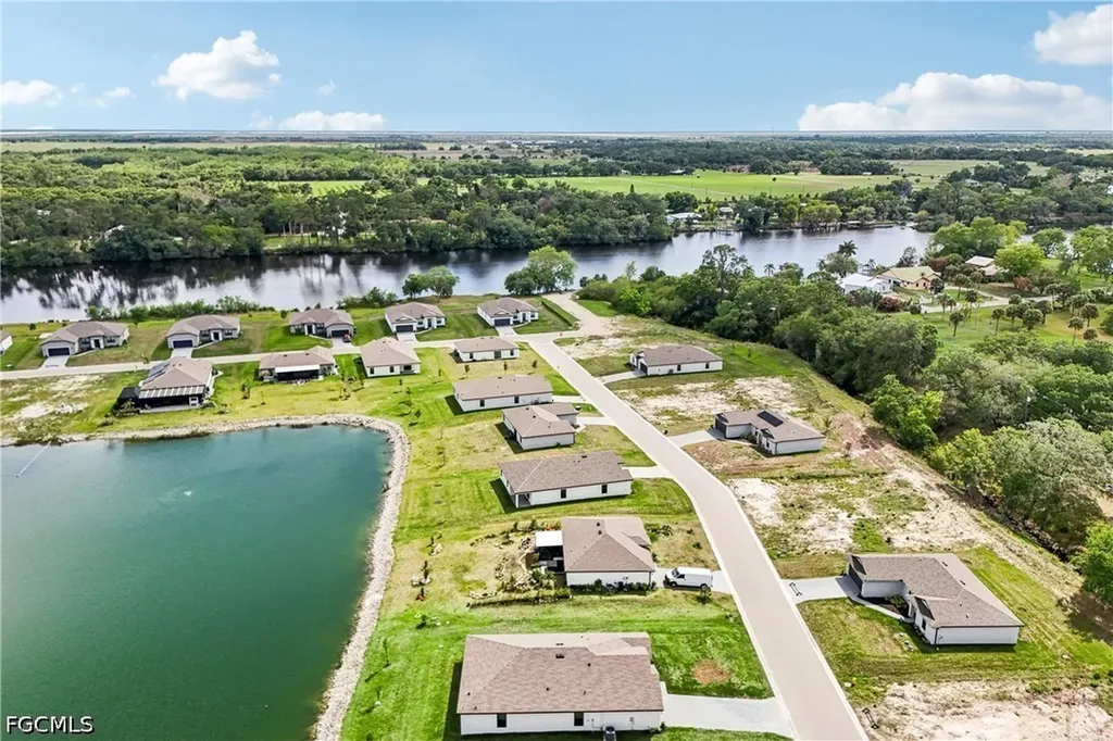 861 Gen D Macarthur Avenue Labelle FL 33935