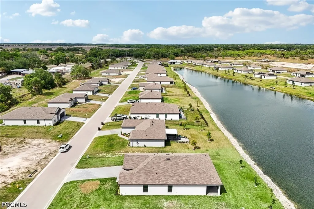 861 Gen D Macarthur Avenue Labelle FL 33935