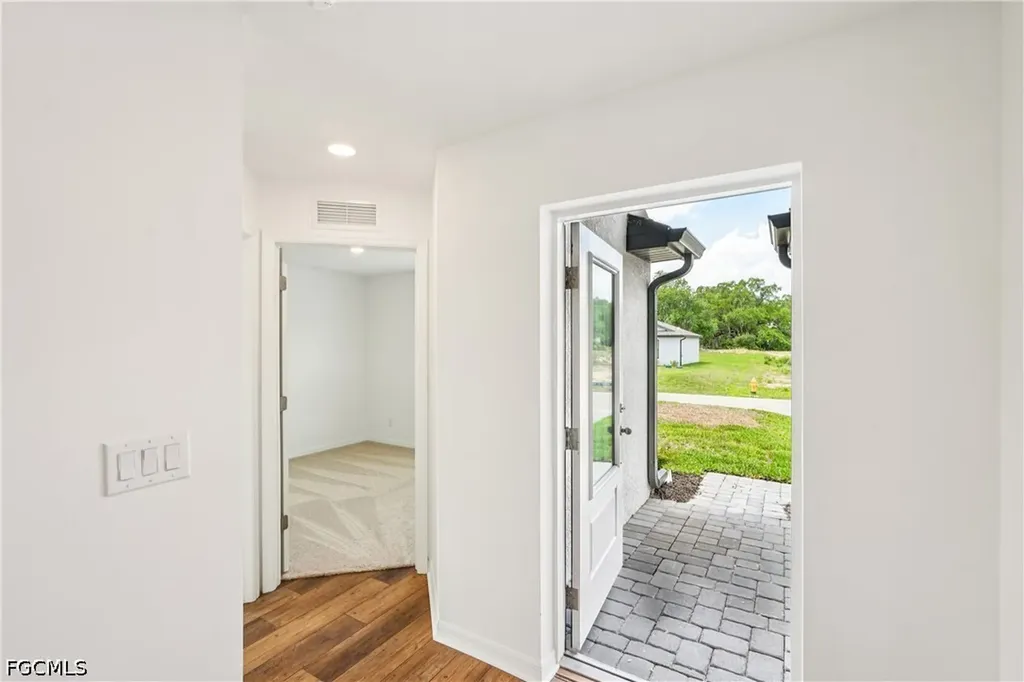 861 Gen D Macarthur Avenue Labelle FL 33935