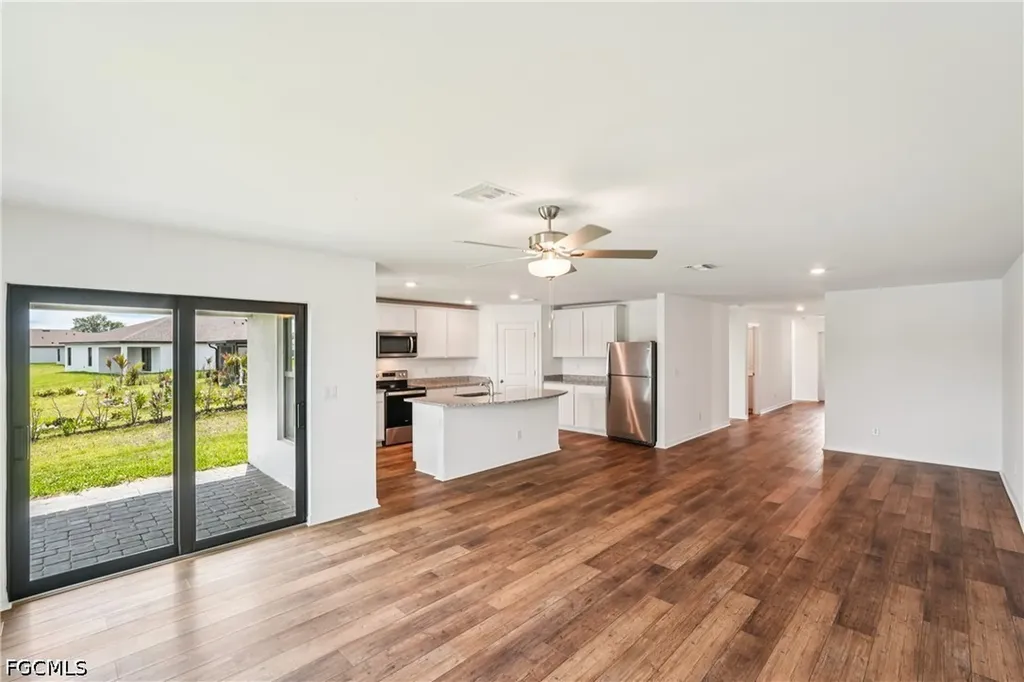 861 Gen D Macarthur Avenue Labelle FL 33935