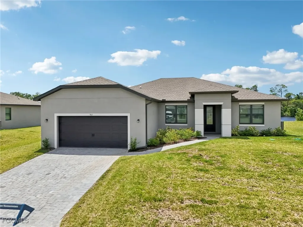 955 Admiral Bull Halsey Avenue Labelle FL 33935