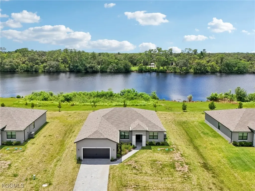 955 Admiral Bull Halsey Avenue Labelle FL 33935