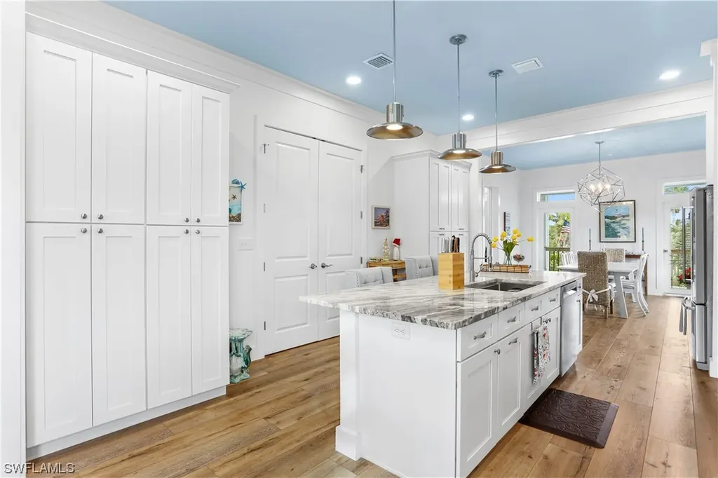 737 Vinca Way Sanibel FL 33957