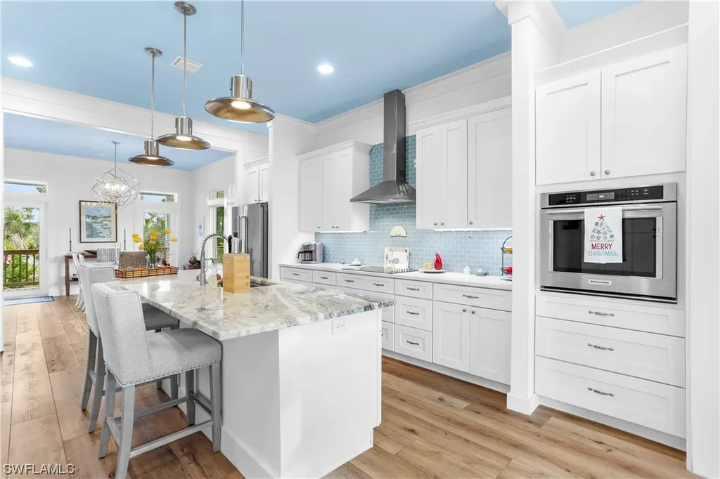 737 Vinca Way Sanibel FL 33957
