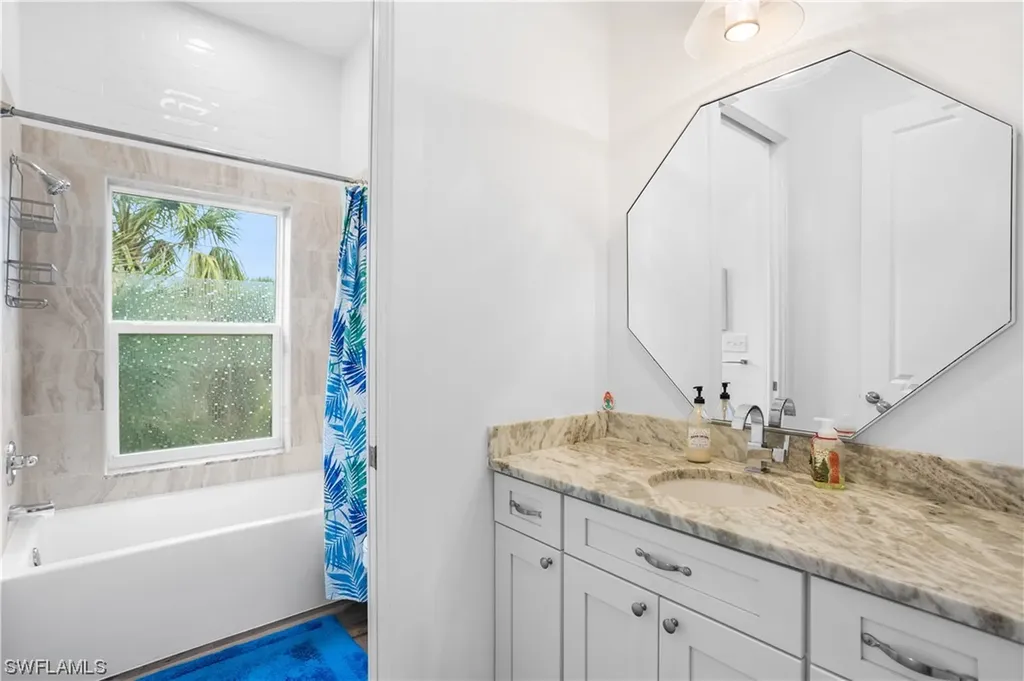 737 Vinca Way Sanibel FL 33957