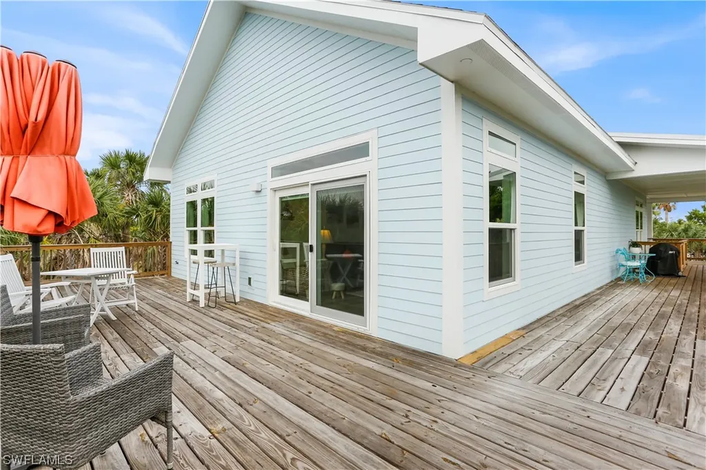 737 Vinca Way Sanibel FL 33957