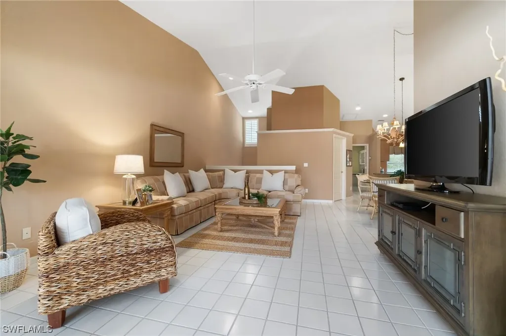 8325 Excalibur Circle Naples FL 34108