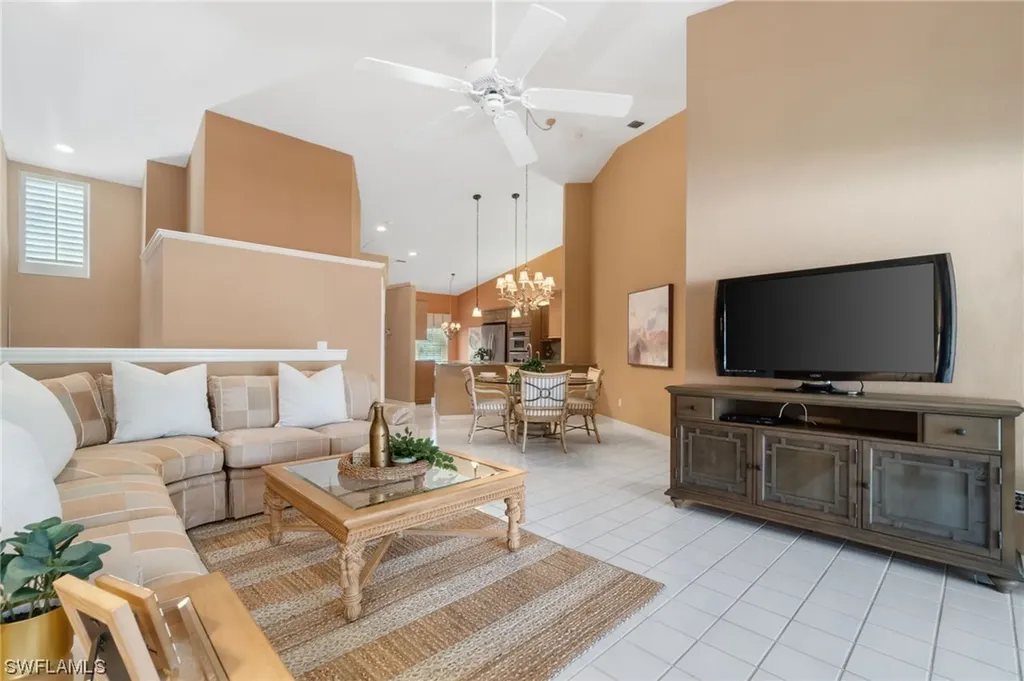 8325 Excalibur Circle Naples FL 34108