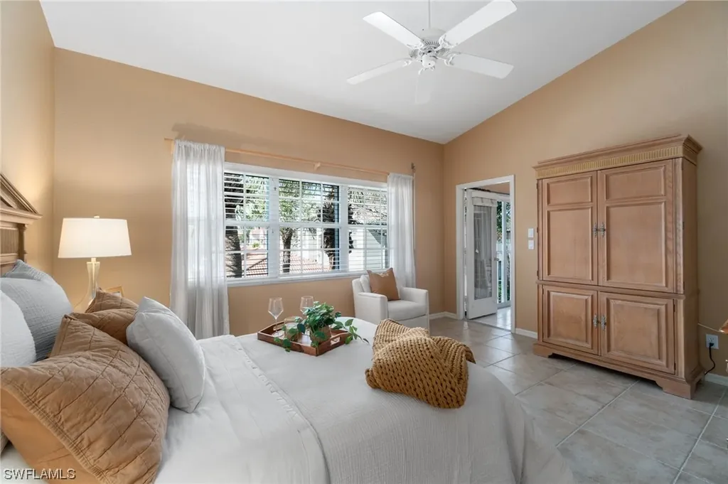 8325 Excalibur Circle Naples FL 34108