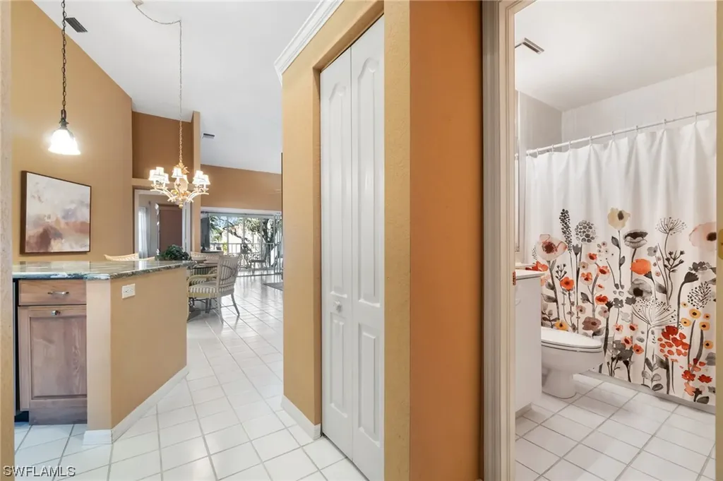 8325 Excalibur Circle Naples FL 34108