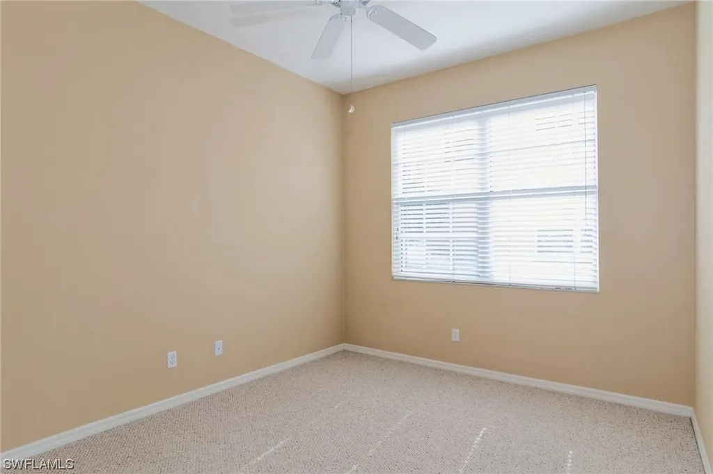 2015 Crestview Way Naples FL 34119