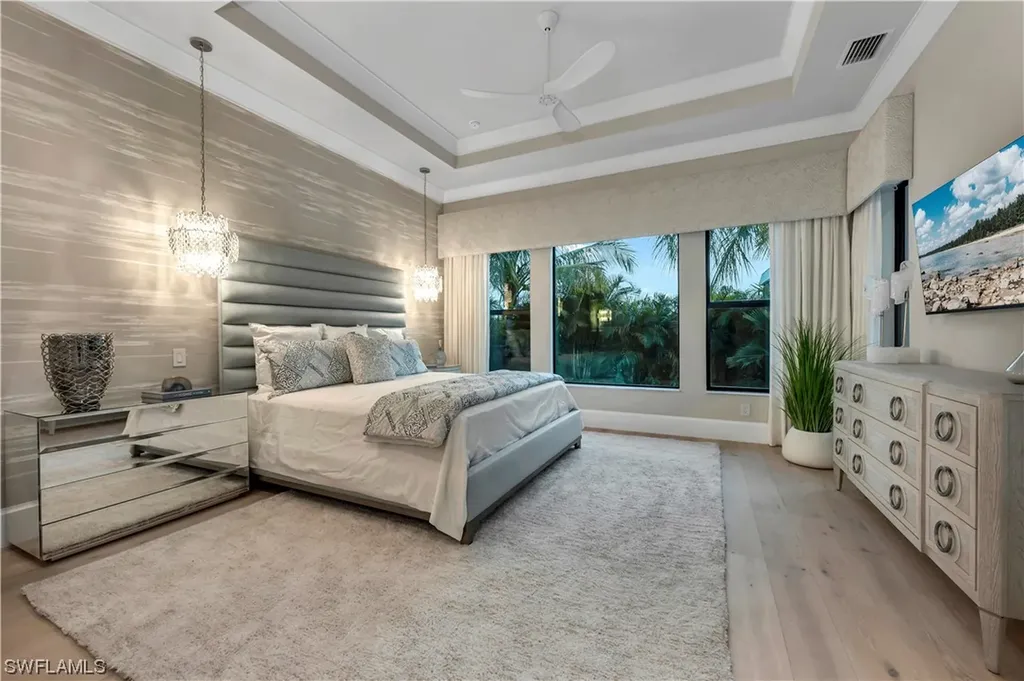 760 Park Shore Drive Naples FL 34103