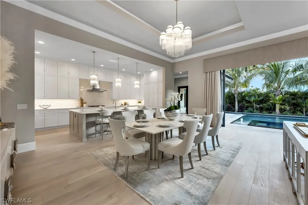 760 Park Shore Drive Naples FL 34103