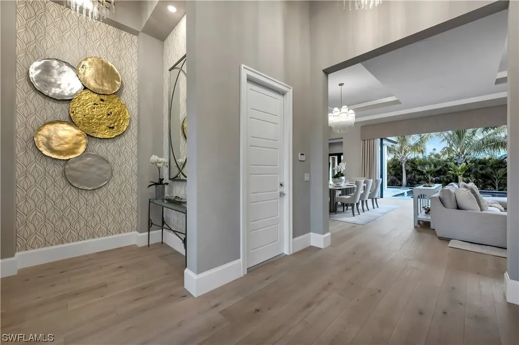 760 Park Shore Drive Naples FL 34103