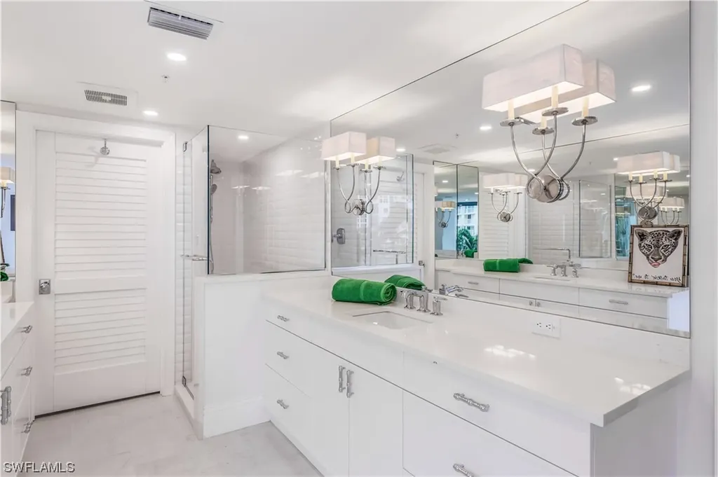 4021 Gulf Shore Boulevard N Naples FL 34103
