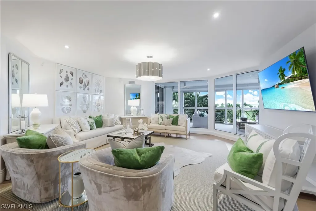 4021 Gulf Shore Boulevard N Naples FL 34103