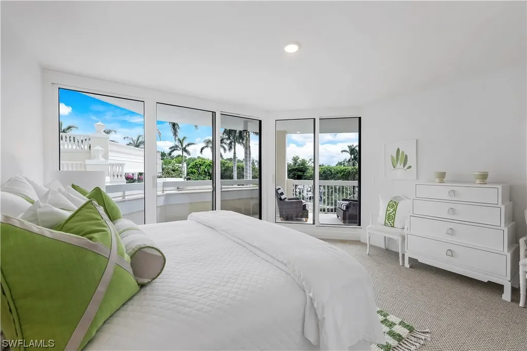4021 Gulf Shore Boulevard N Naples FL 34103