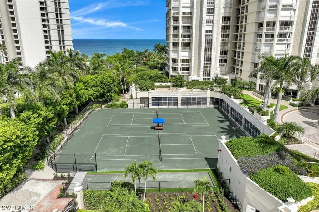 4021 Gulf Shore Boulevard N Naples FL 34103