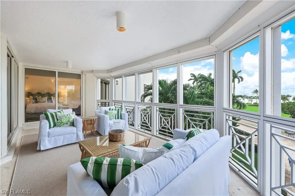 4021 Gulf Shore Boulevard N Naples FL 34103