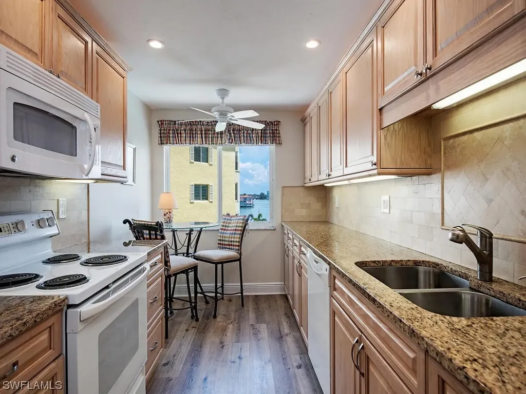3410 Gulf Shore Boulevard N Naples FL 34103