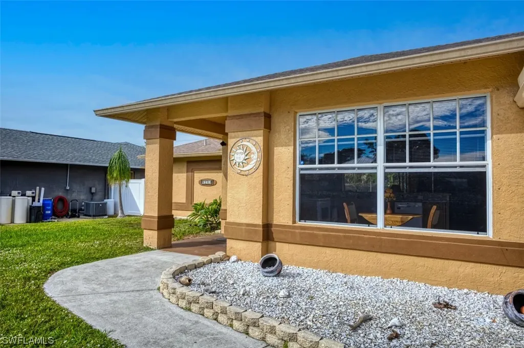 9243 Crocus Court Fort Myers FL 33967